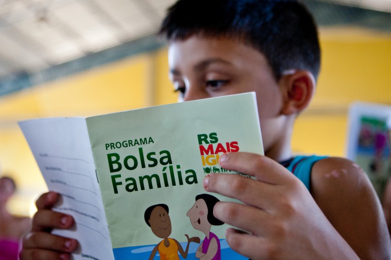 PAGAMENTO DA 13ª PARCELA DO BOLSA FAMÍLIA VAI BENEFICIAR MAIS DE 325 MIL FAMÍLIAS NO RIO GRANDE DO SUL