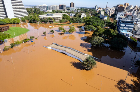 Tragédia no Rio Grande do Sul: estado contabiliza um saldo de destruição em 425 municípios