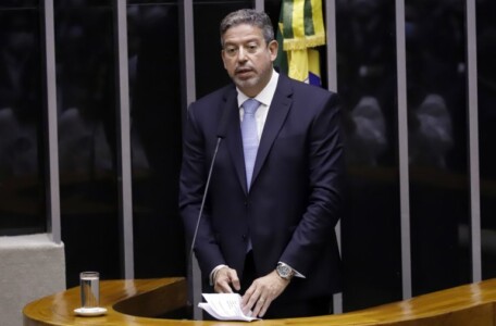 Arthur Lira é eleito presidente da Câmara dos Deputados