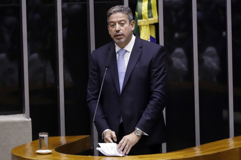 Arthur Lira é eleito presidente da Câmara dos Deputados