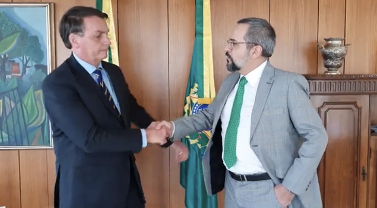 Weintraub deixa o ministério da Educação