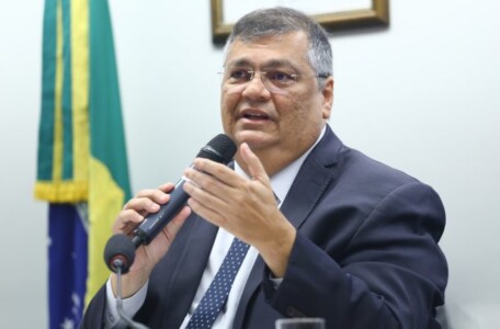 Flávio Dino falta a reunião da Comissão de Segurança Pública