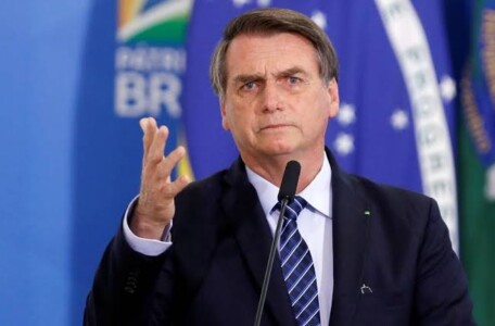 BOLSONARO VAI PROIBIR IDEOLOGIA DE GÊNERO NO ENSINO FUNDAMENTAL