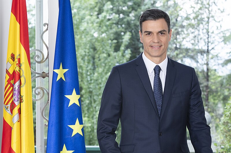 Pedro Sánchez é reeleito premiê da Espanha com apoio de separatistas