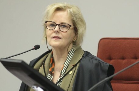 Rosa Weber toma posse na presidência do TSE