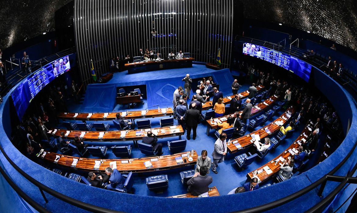 Prefeitos discutem Reforma Tributária no Senado