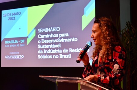 Seminário debate desenvolvimento sustentável de resíduos sólidos