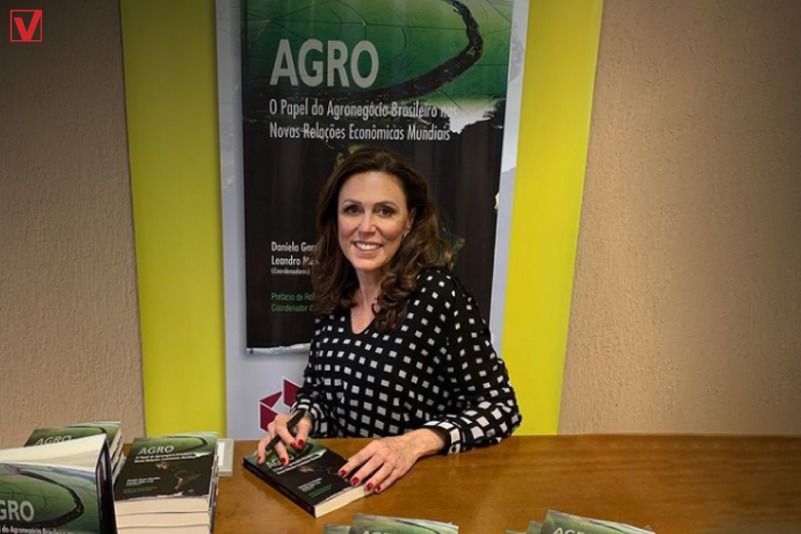 Livro sobre o potencial do agronegócio brasileiro é lançado na Expointer