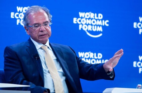 Paulo Guedes participa do Fórum Econômico Mundial, em Davos