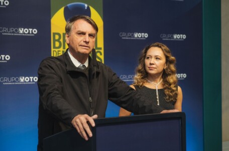 Presidente Jair Bolsonaro participa do Almoço Brasil de Ideias Mulher