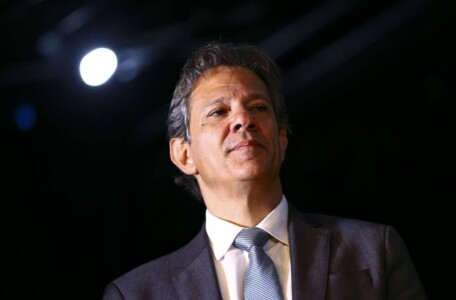 MINISTRO FERNANDO HADDAD ANUNCIA PACOTE ECONÔMICO