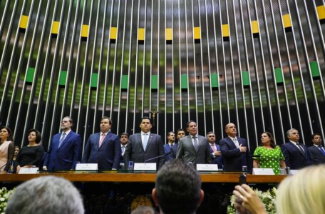 Em mensagem ao Congresso, governo propõe nova Previdência