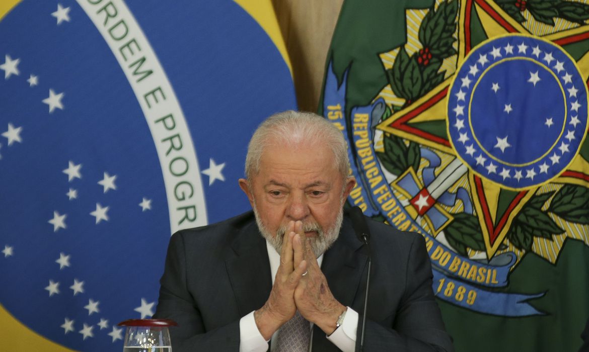 Governo Lula quer descontar R$5 bilhões de meta fiscal