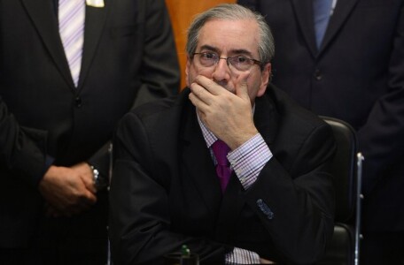 Moro condena Cunha a 15 anos de prisão