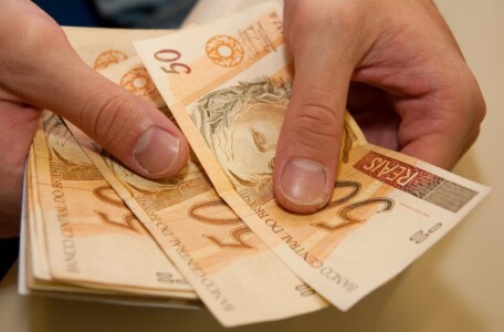 BC reduz taxa básica de juros para 12,25%