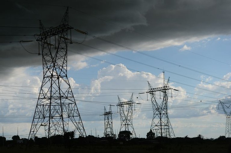 Conta de luz de outubro terá bandeira vermelha