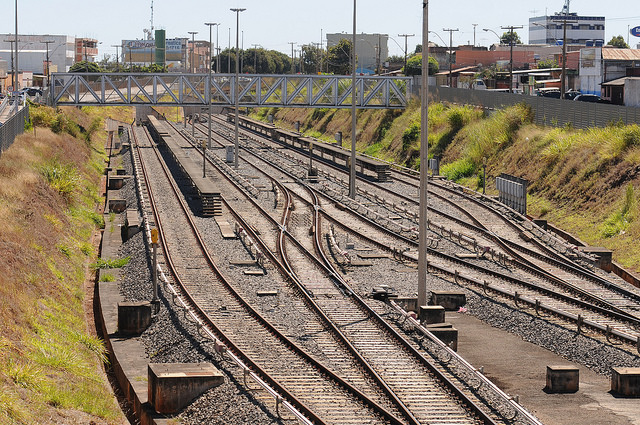 Um terço da malha ferroviária está inutilizada, diz CNI