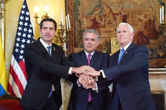 ‘Estamos com você 100%’, diz vice-presidente dos EUA a Guaidó