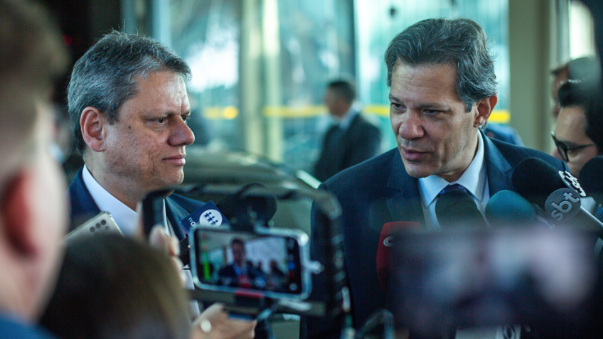 Tarcísio e Haddad discutem reforma tributária