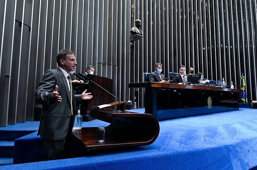 Senado aprova novo auxílio emergencial; texto será votado na Câmara