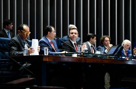 Reforma tributária sofre cobranças por mudança no texto