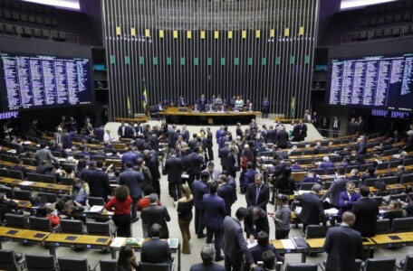 DEPUTADOS APROVAM TEXTO BASE DO PACOTE ANTICRIME