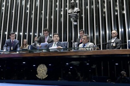 PROMULGADA A PEC QUE PERMITE TRANSFERÊNCIA DIRETA DE VERBAS DE EMENDAS A ESTADOS E MUNICÍPIOS