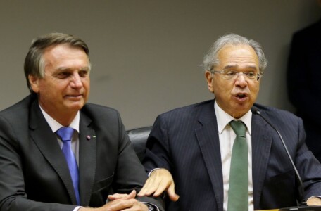 Presidente diz que valor de auxílio foi decidido com responsabilidade