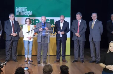 Haddad, Rui Costa, José Múcio, Dino e Mauro Vieira são anunciados como futuros ministros do governo Lula