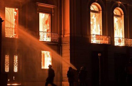 BNDES destinará R$ 25 milhões para evitar incêndios em museus