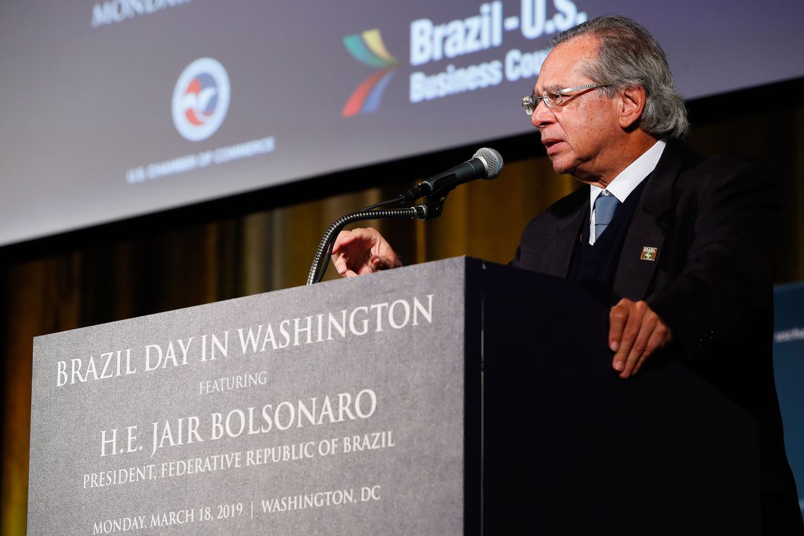 Paulo Guedes pede que empresários dos EUA invistam no Brasil