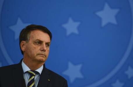 Bolsonaro é declarado inelegível até 2030