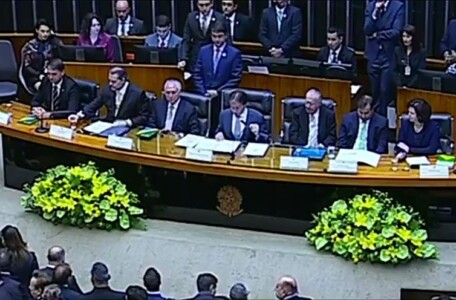 Sessão solene celebra 30 anos da Constituição Cidadã