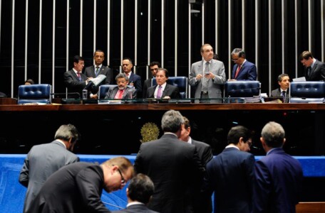 Senado aprova projeto de socorro financeiro a estados superendividados