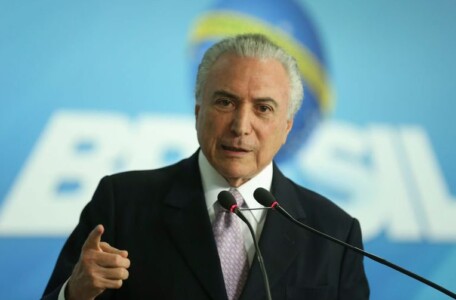 Temer sanciona reforma trabalhista em cerimônia no Planalto