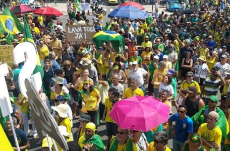 Manifestantes pedem manutenção de prisão em segunda instância